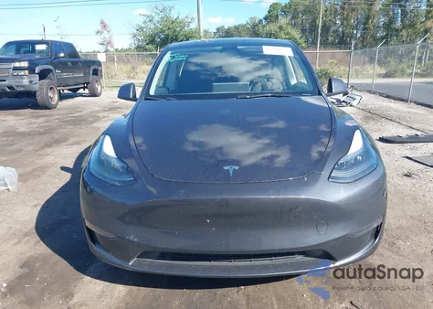 2024 Tesla Model Y Long Range Dual Motor All-Wheel Drive из США, поврежденный, VIN 7SAYGDEE8RA234511